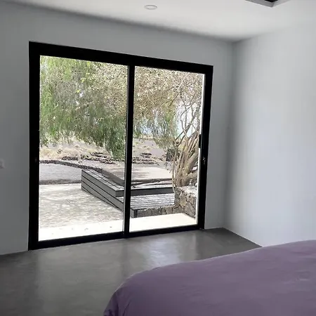 펜션 Cosy Finca, Sea Views, Jacuzzi